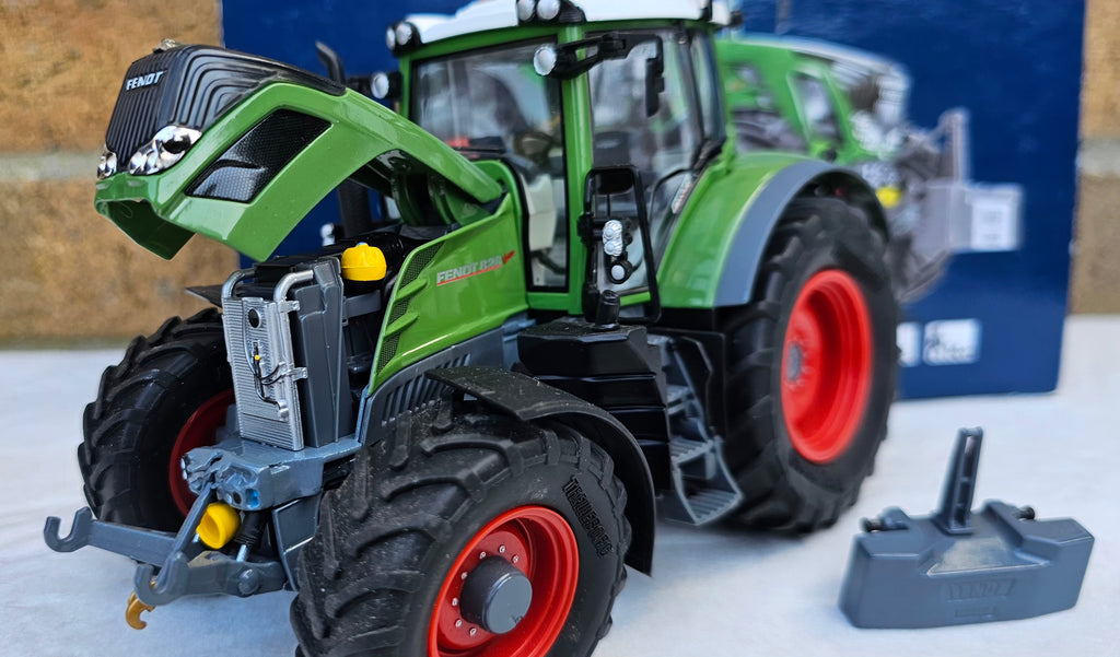 Wiking Fendt 828 Vario Tractor