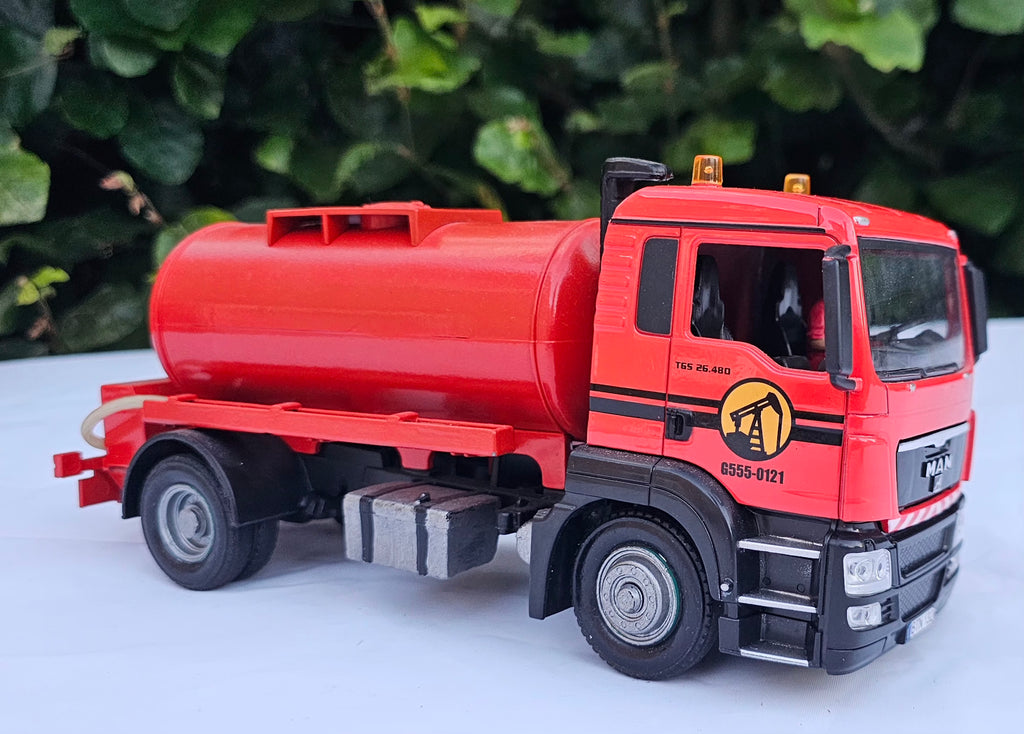 Britains Man Lorry Tanker Conversion