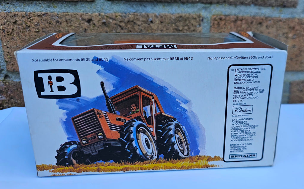 Britains Fiat 880 DT Tractor 9528