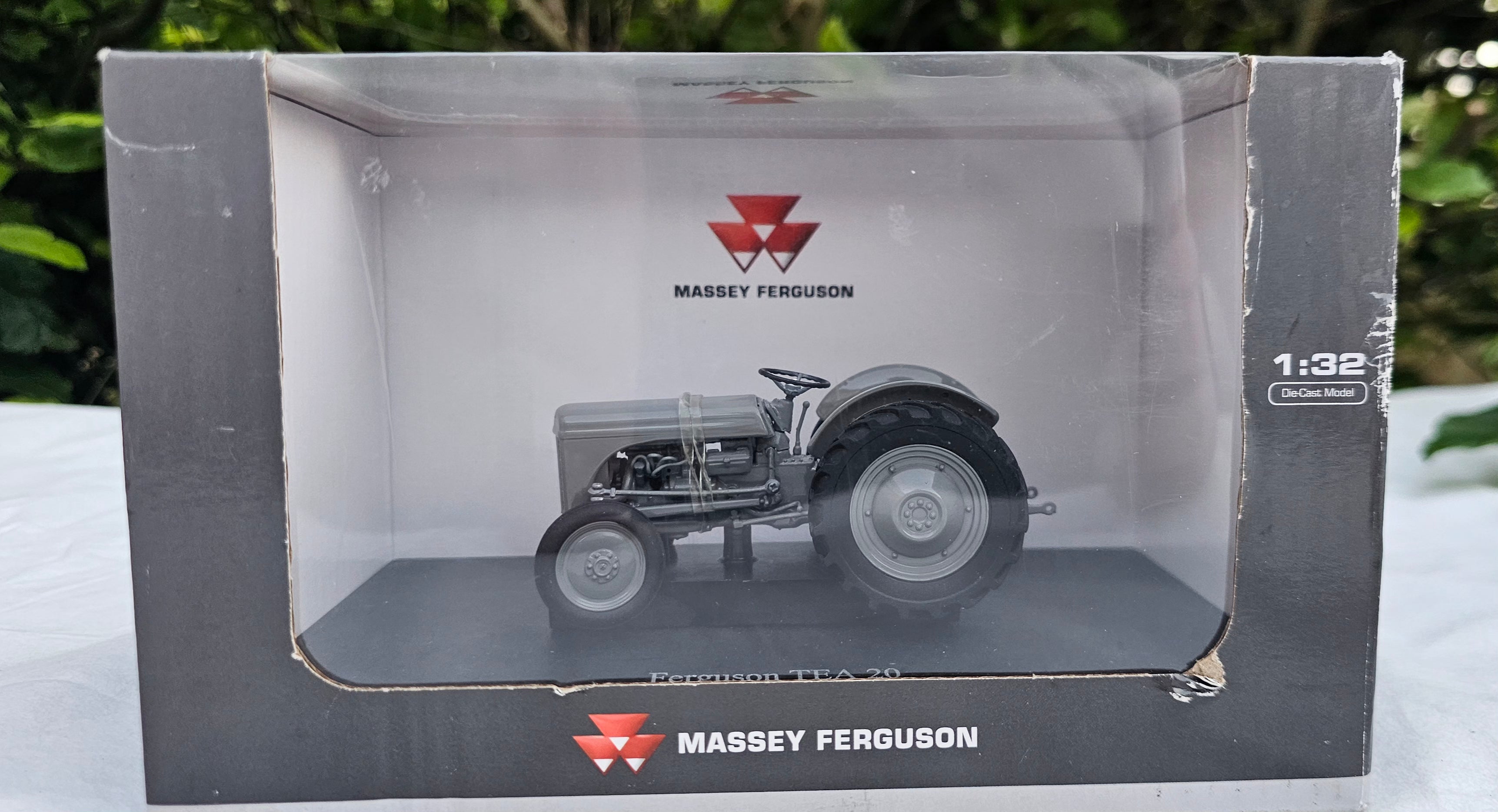 Universal Hobbies Massey Ferguson TEA 20 Tractor UH4189