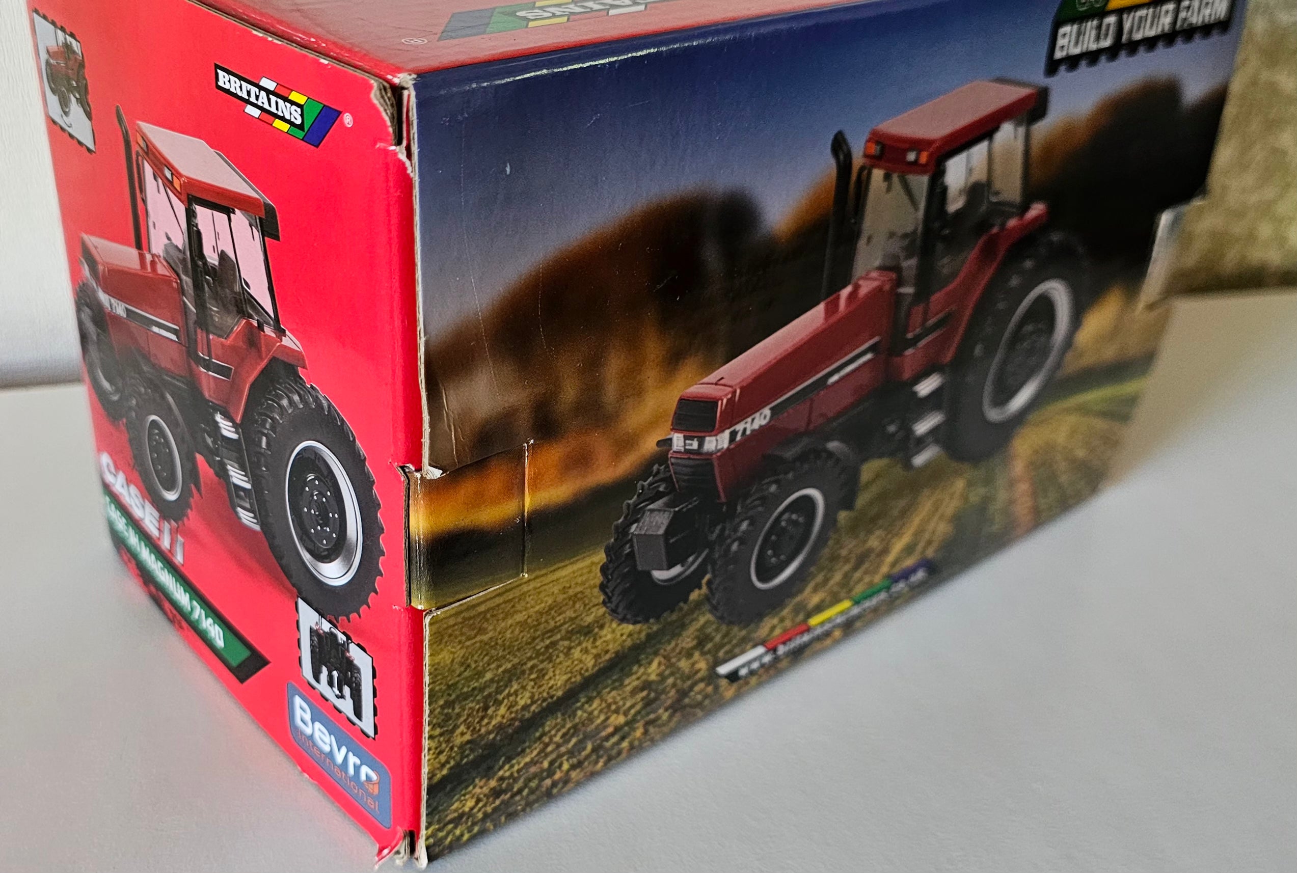 Britains Case IH Magnum 7140 Chrome Tractor Bevro 43416