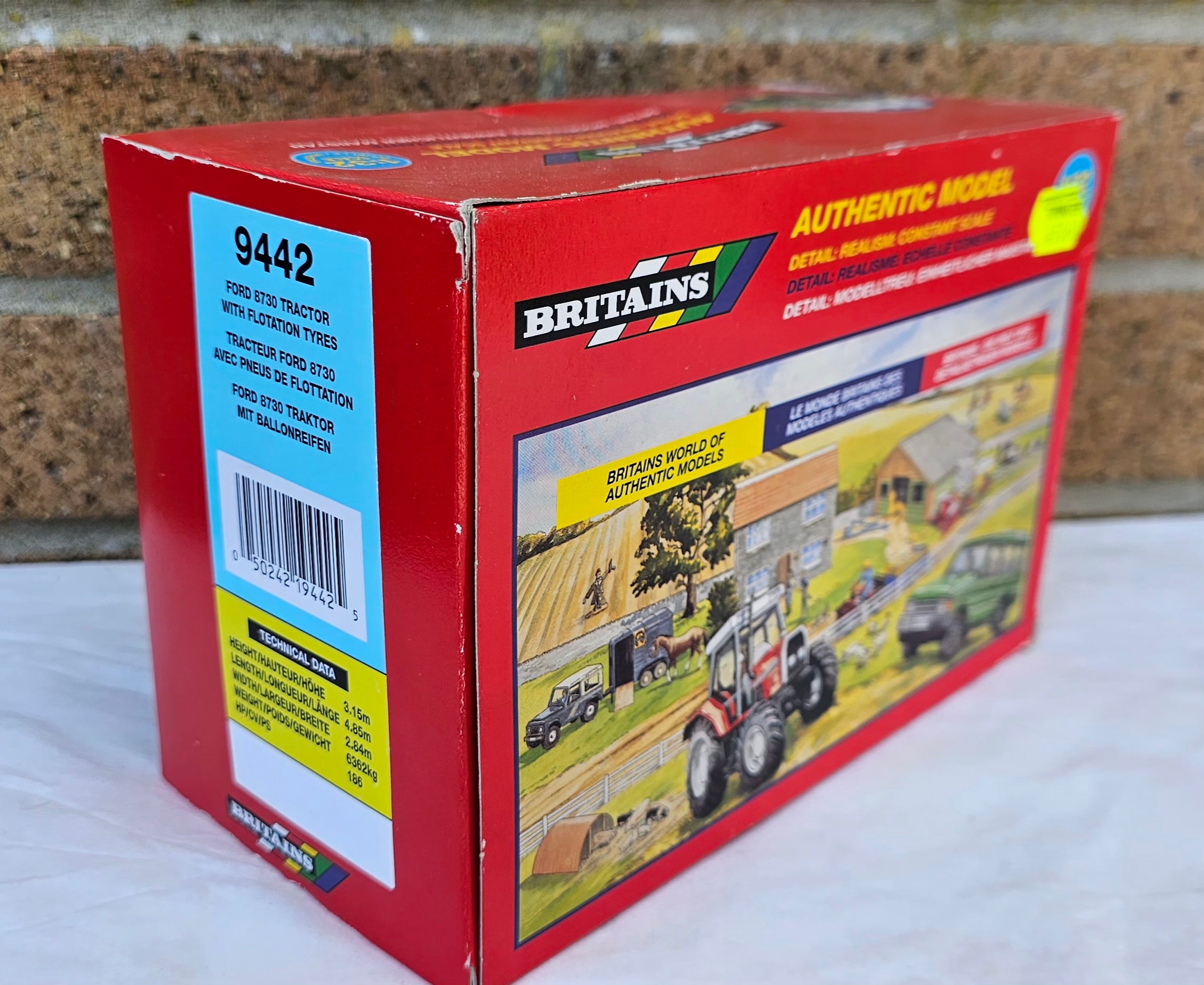 Britains Ford 8730 Tractor With Floatation Tyres 9442