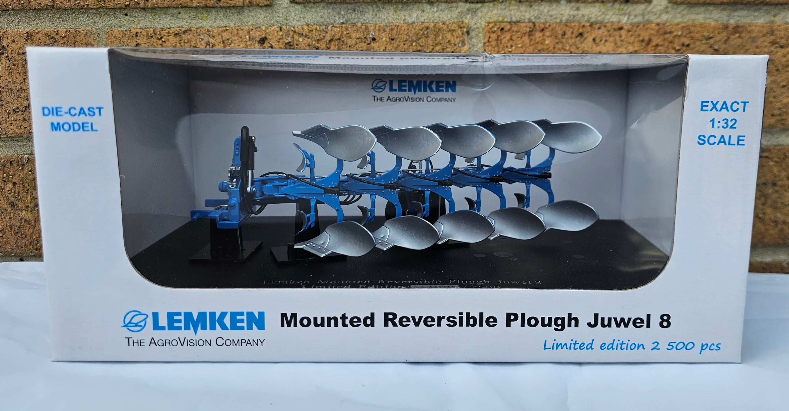 Universal Hobbies Lemken Mounted Reversible Plough Juwel 8 UH4184