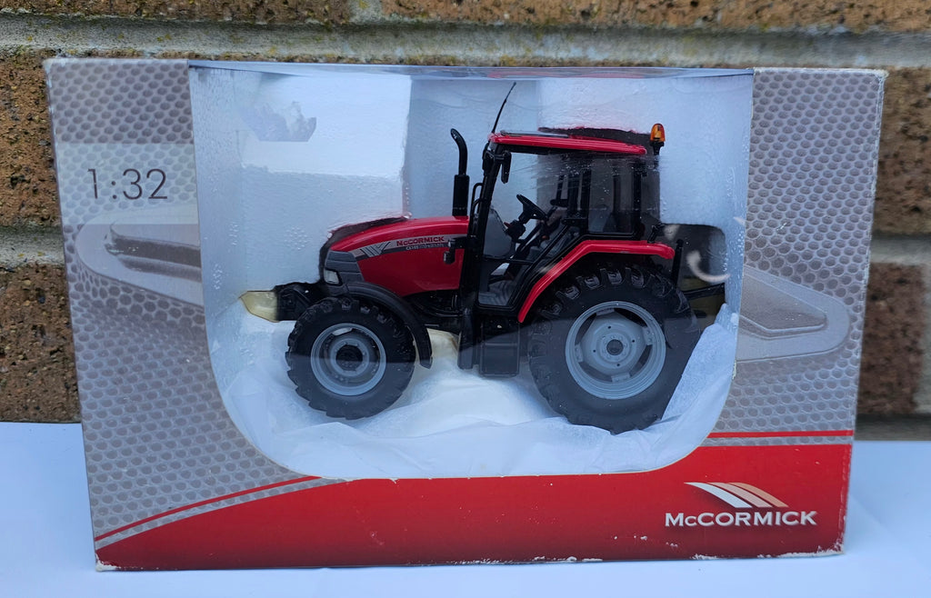 Universal Hobbies McCORMICK CX 105 Tractor Dealer Box UH2754
