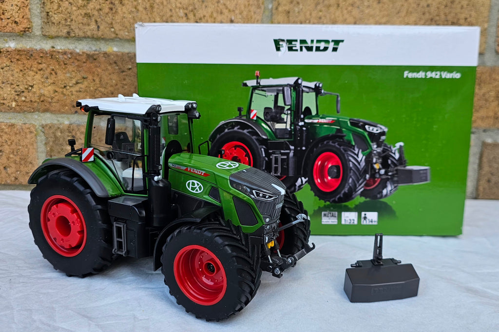 Wiking Fendt 942 Vario Tractor  PX Edition