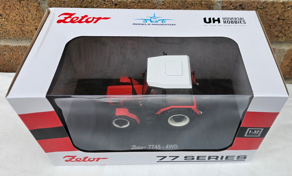 Universal Hobbies Zetor 7745 - 4WD Tractor UH6720