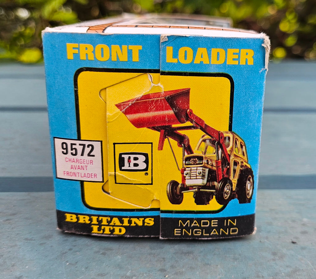 Britains Massey Ferguson 135 With Front Loader 9572