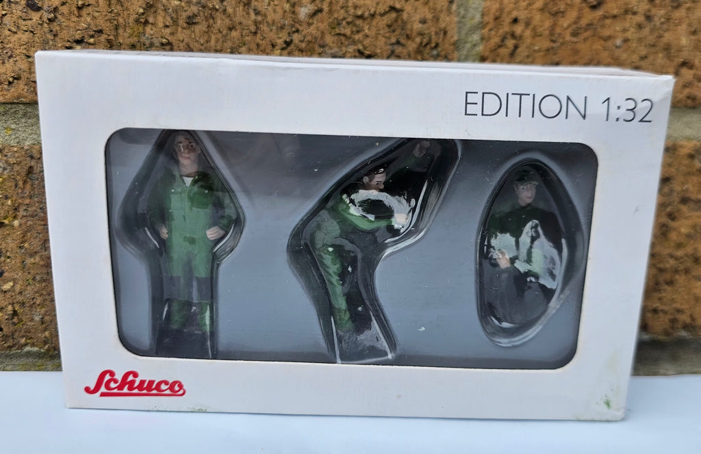 Schuco John Deere Figures Set