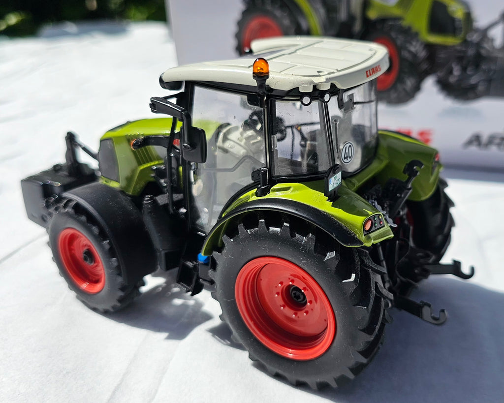Wiking Claas Arion 420 Tractor
