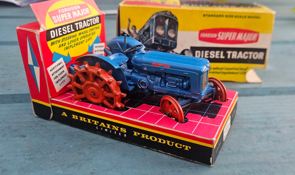Britains Fordson 171F lug wheels