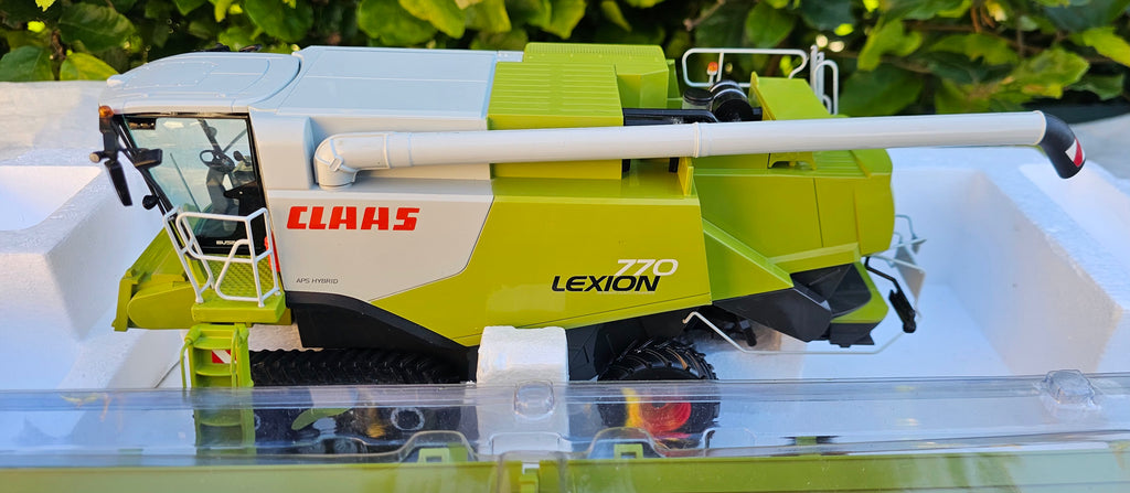 Norev Claas Lexion 770 Terra Trac Combine Harvester