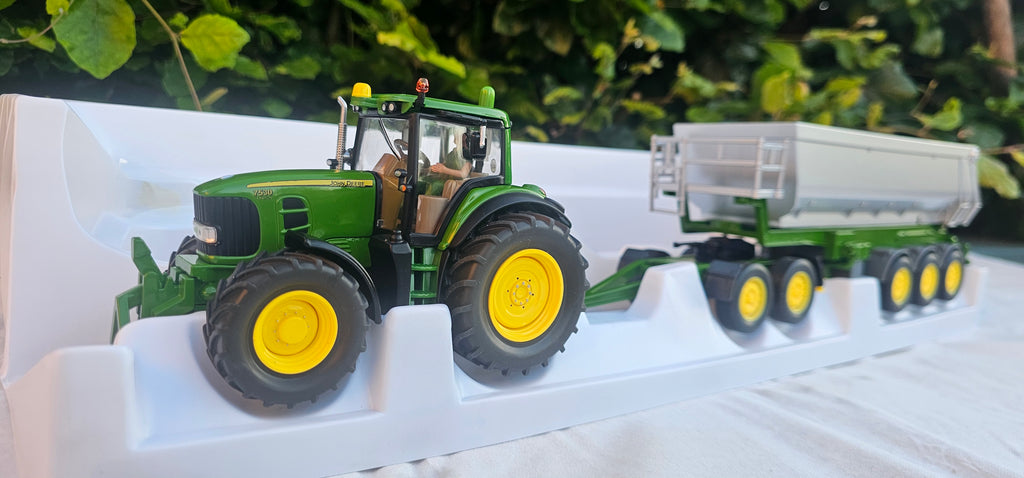 Siku John Deere 7530 Tractor  Transport Set 2009 Agritechnica