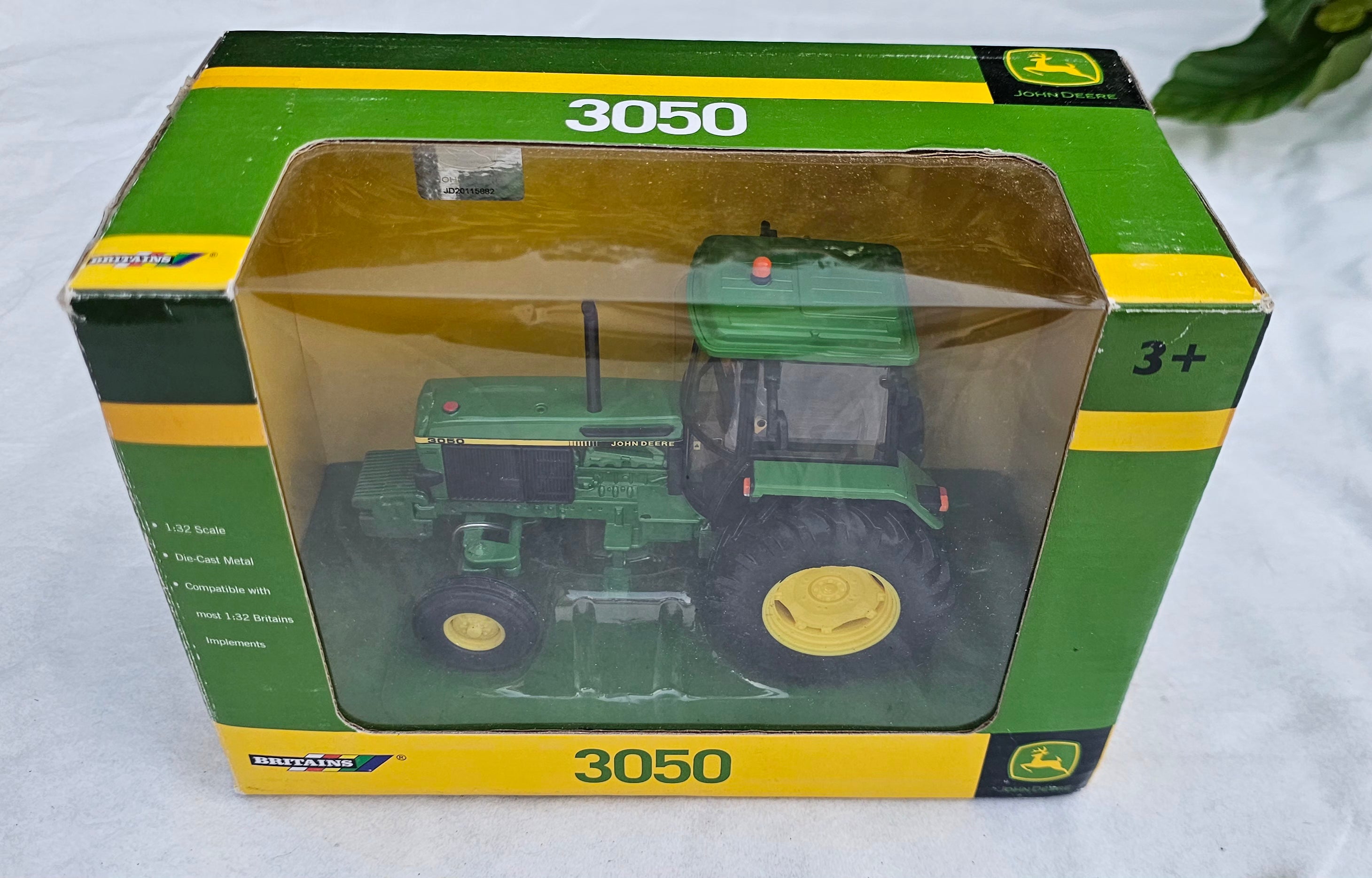 Britains John Deere 3050 Tractor 42902