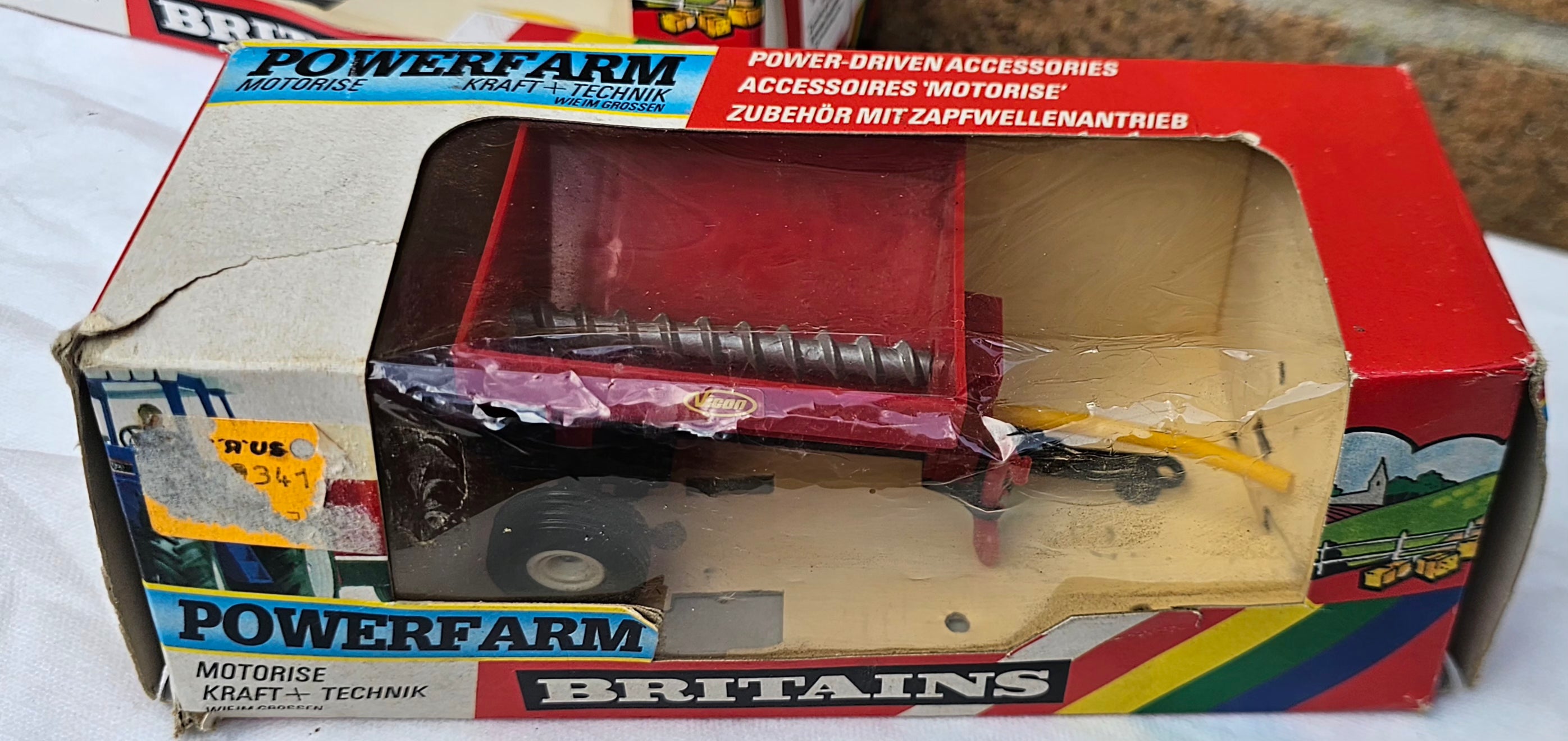 Britains Power Farm Implements Maschio Vicon and Howard Spreader