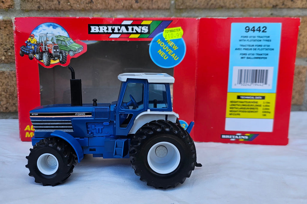 Britains Ford 8730 Tractor With Floatation Tyres 9442