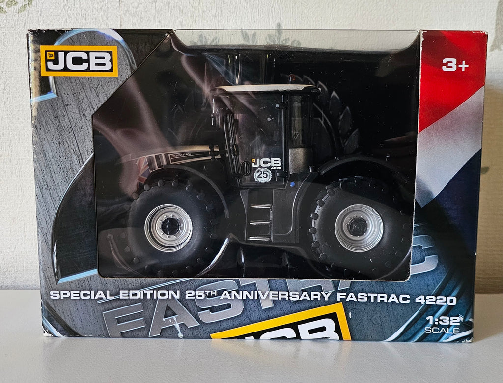 Britains JCB Fastrac 4220 25th Anniversary 43256