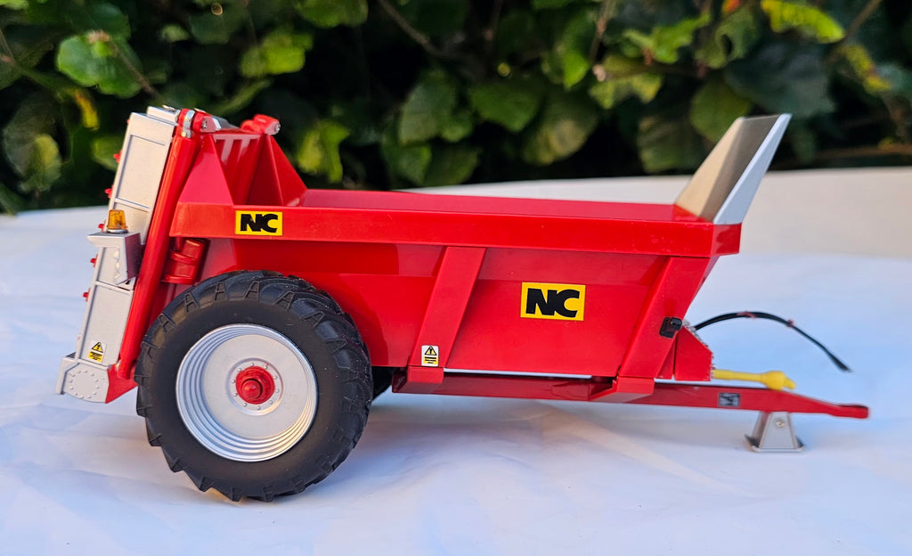 Britains NC Manure Spreader Conversion