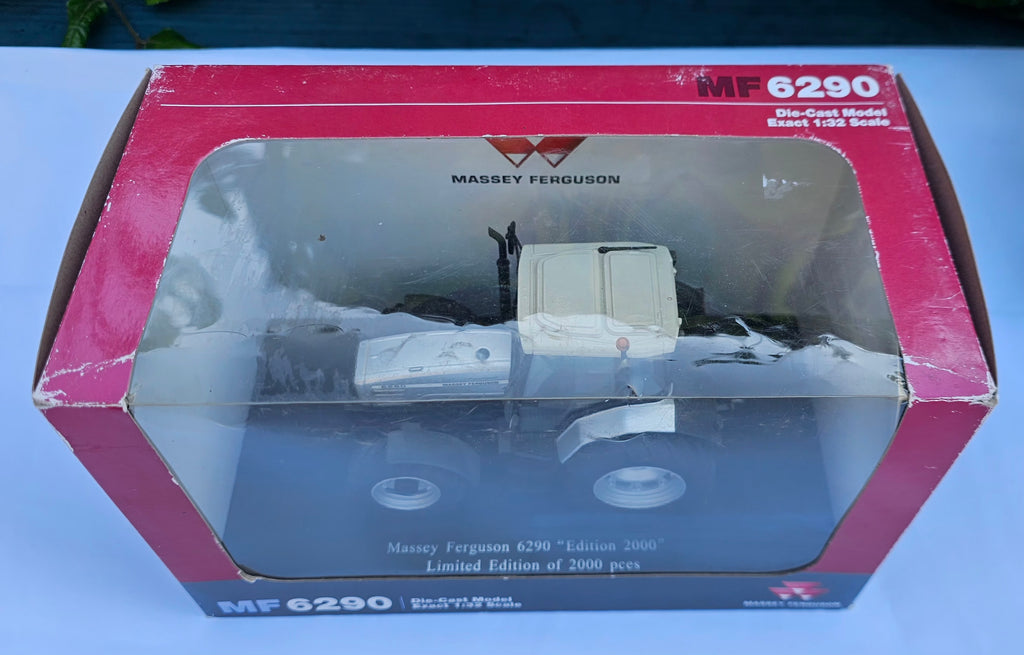 Universal Hobbies Massey Ferguson 6290 Tractor LTD Silver