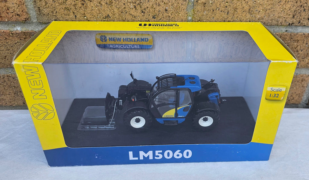 Universal Hobbies New Holland LM5060 Telehandler UH4009