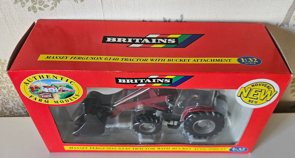 Britains Massey Ferguson 6140 Tractor & Bucket Attatchment 9450