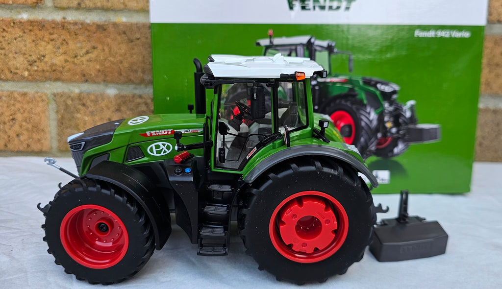 Wiking Fendt 942 Vario Tractor  PX Edition