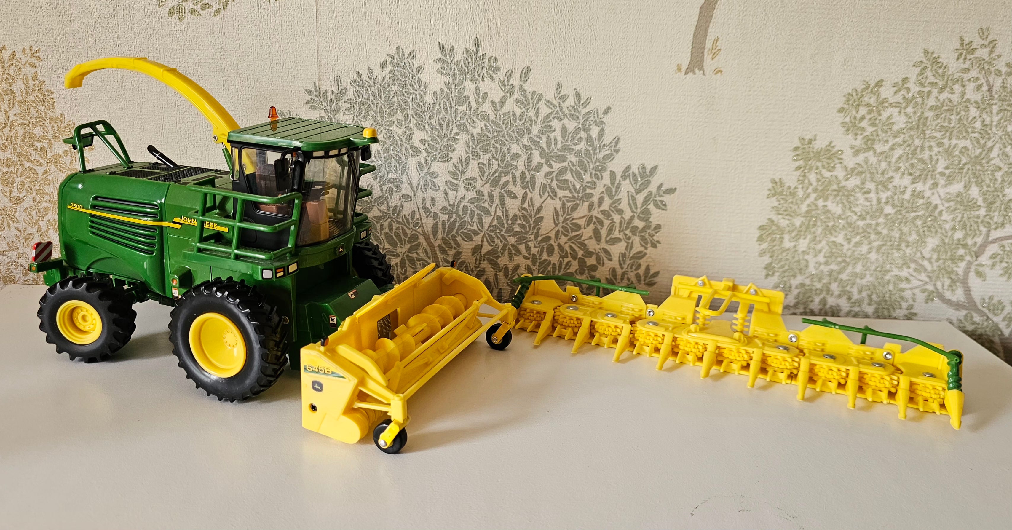 Britains John Deere 7500 Forage Harvester