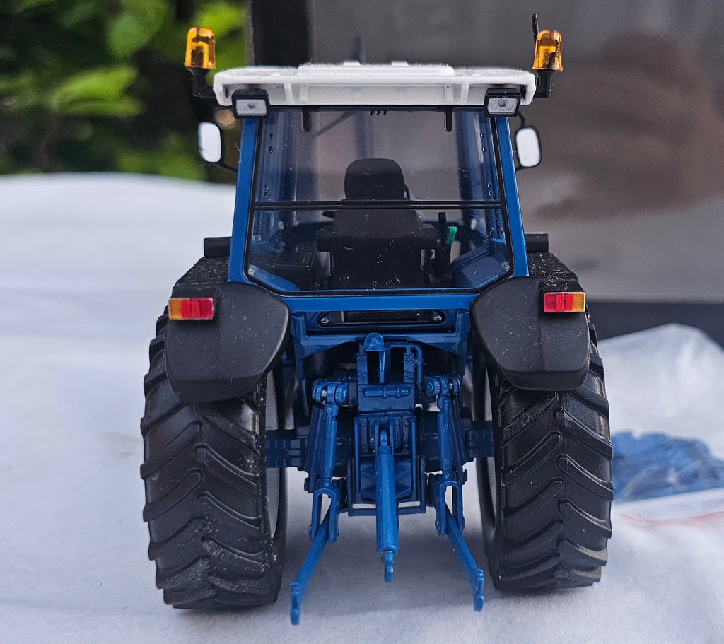 Marge Models Ford 8730 Power Shift Tractor Gen 2 1203