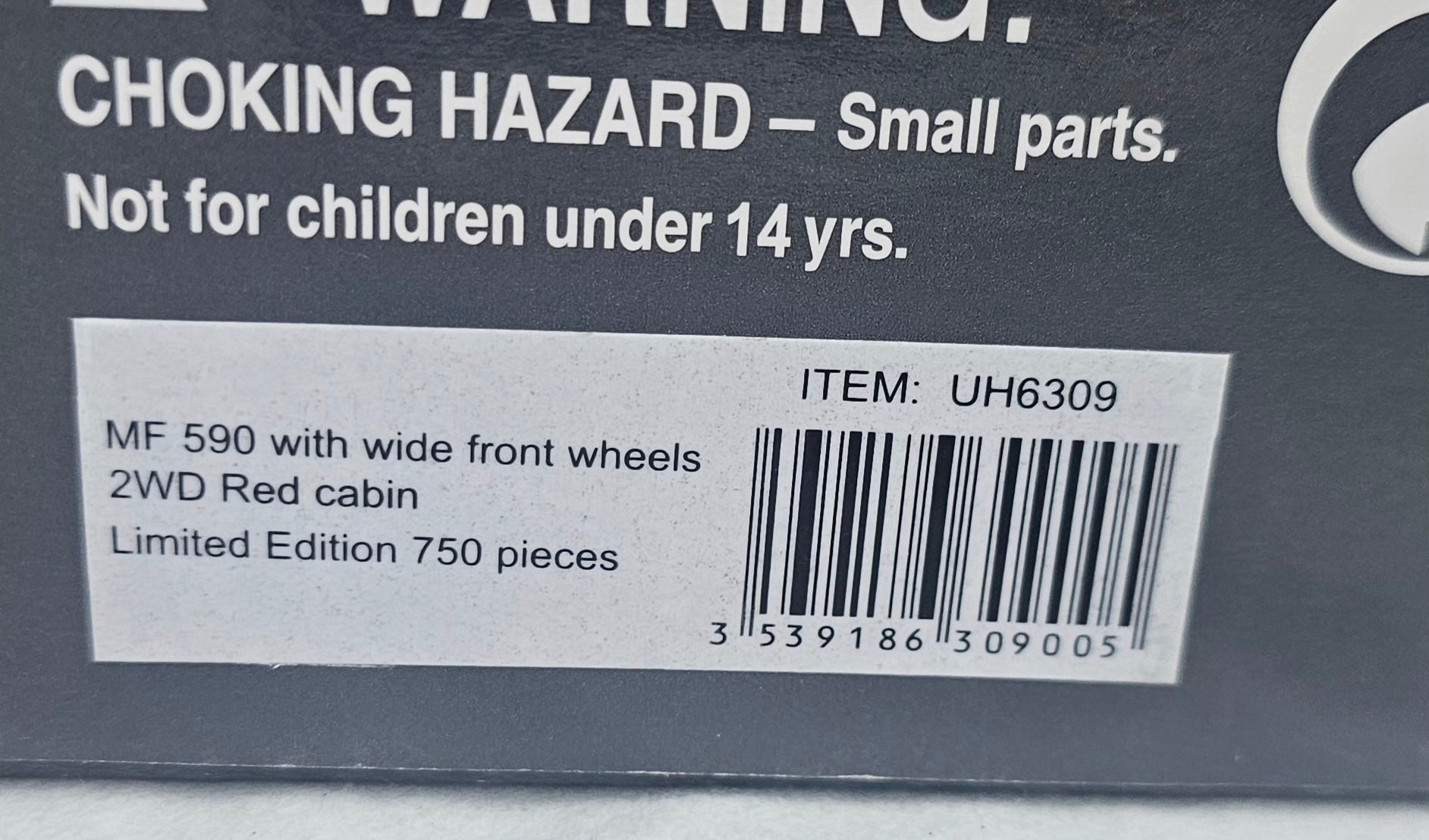Universal Hobbies Massey Ferguson 590 Tractor 2WD Red Cabin Limited 750 UH6309
