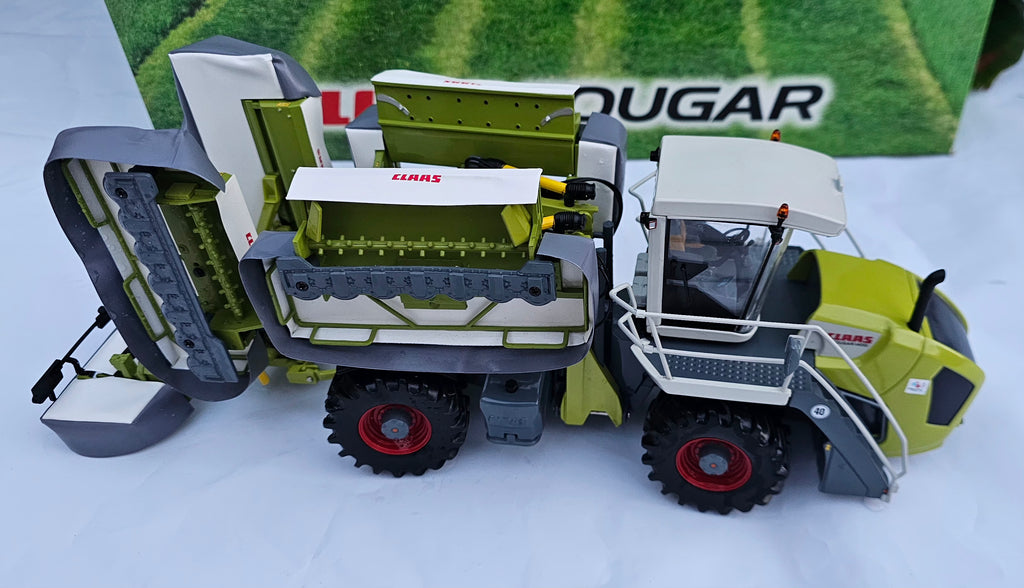 Universal Hobbies Claas Cougar Mower