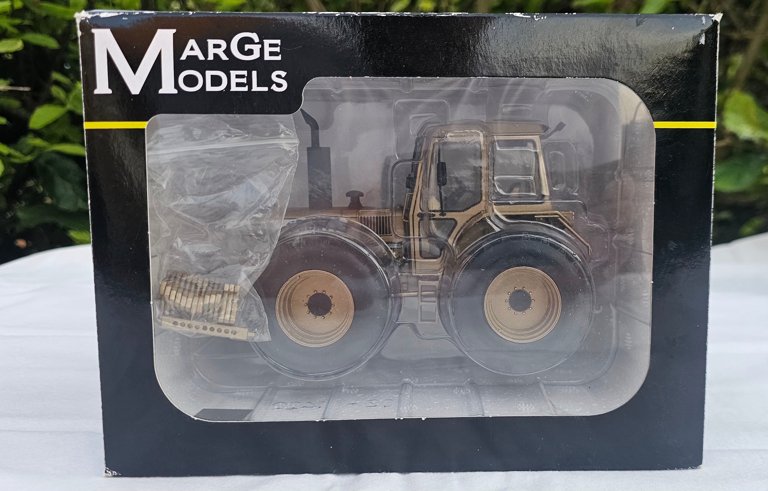 Marge Models County 1884 Tractor Gold Limited Edition 108/250