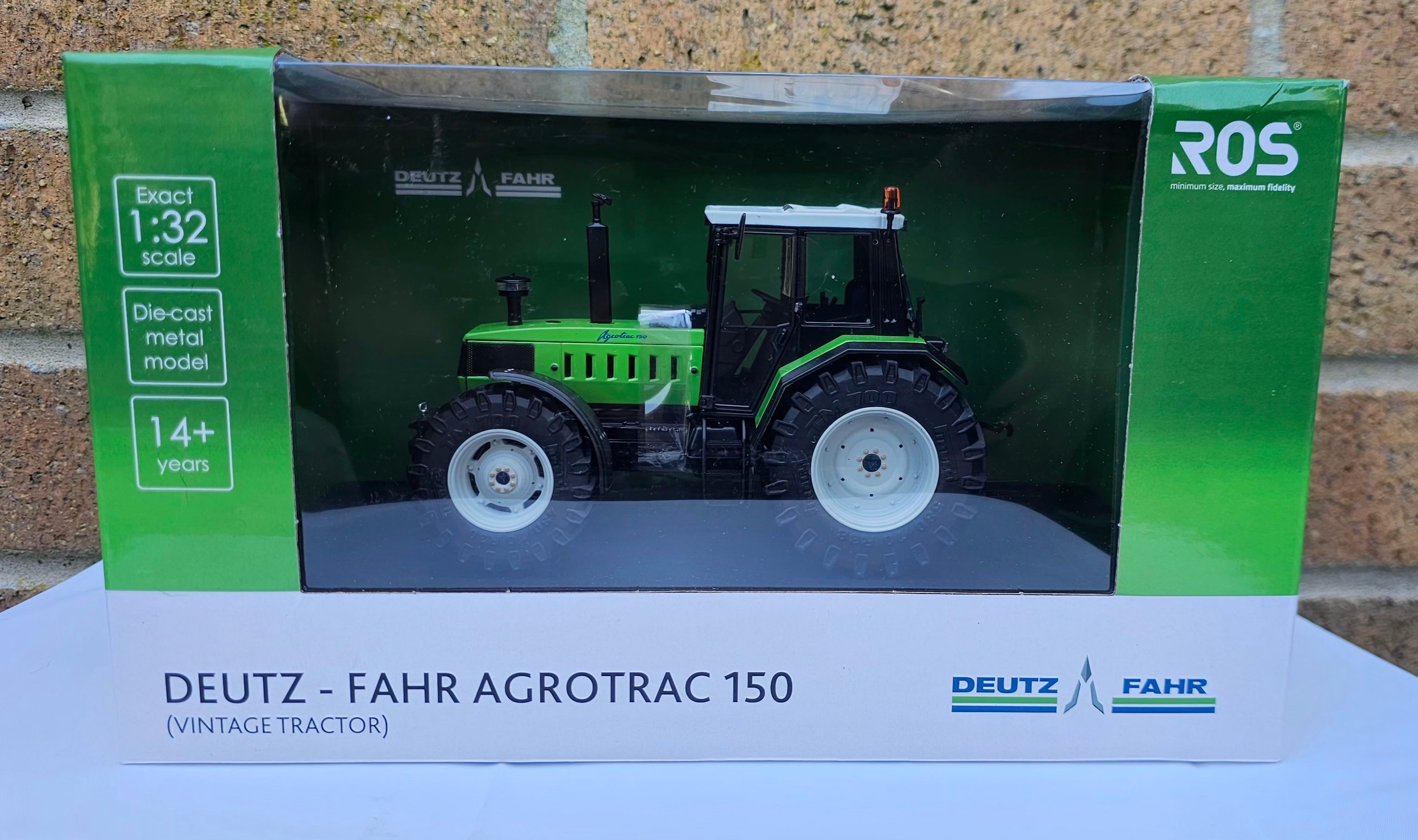 ROS Deutz-Fahr AgroTrav 150 Tractor