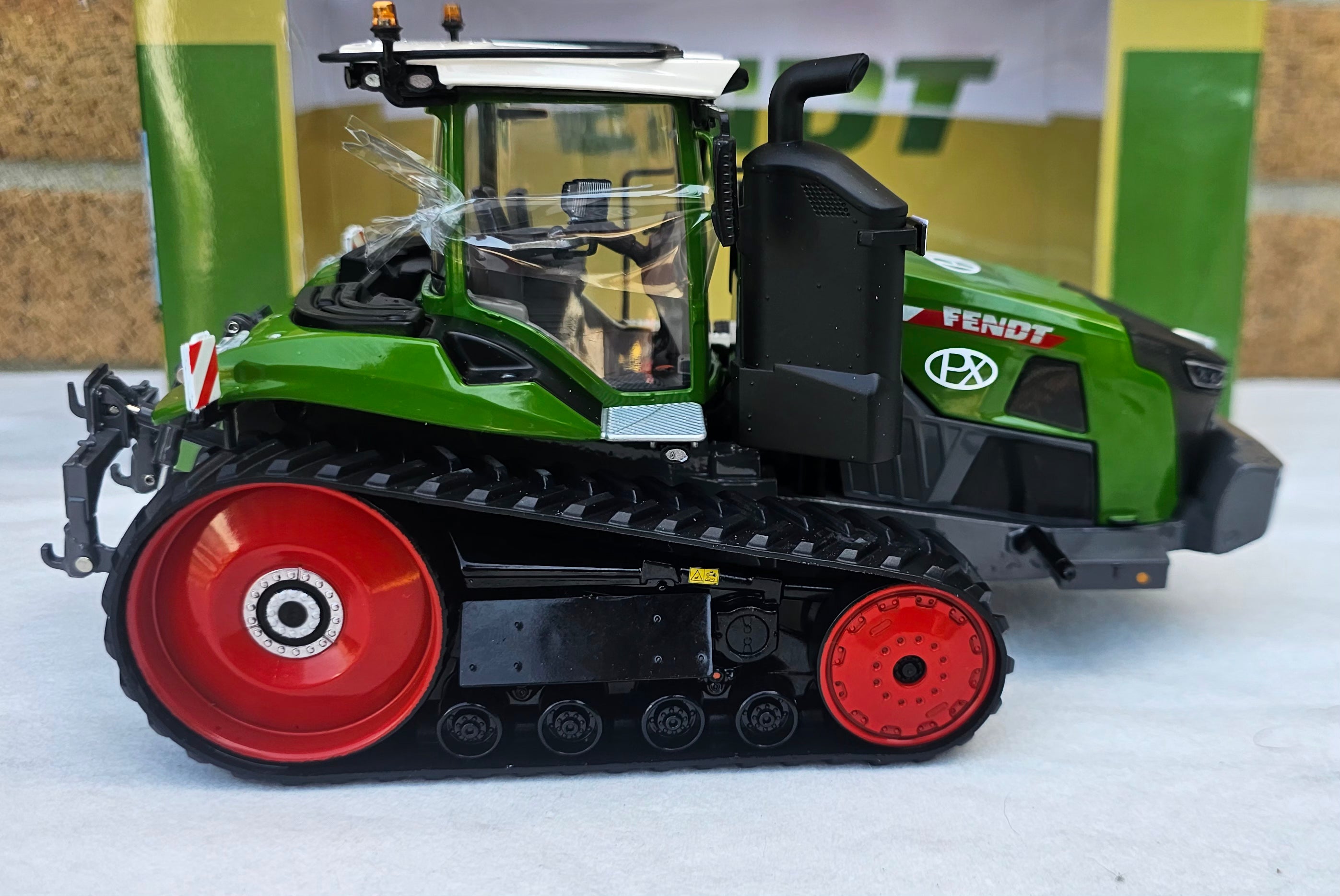 USK Fendt 1167 Vario MT Tractor PX Edition