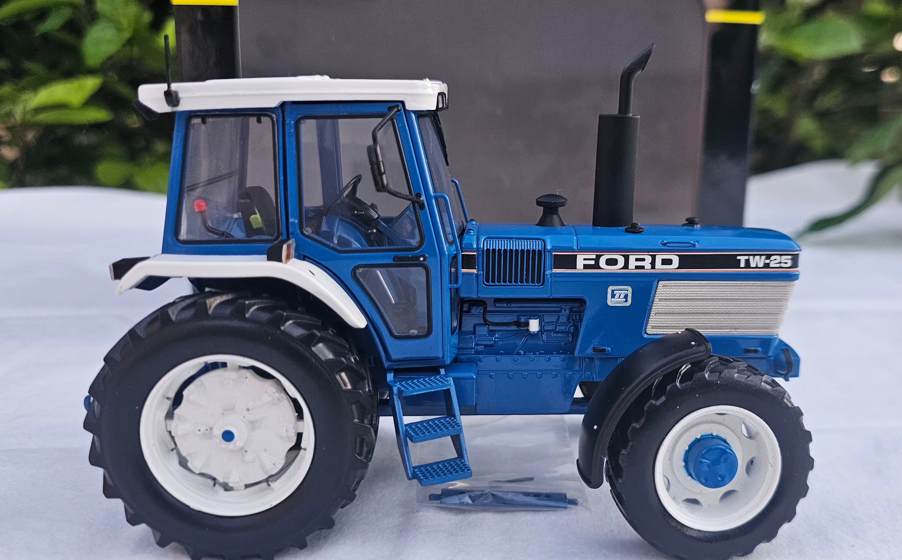 Marge Models Ford TW 25 Tractor Gen 2