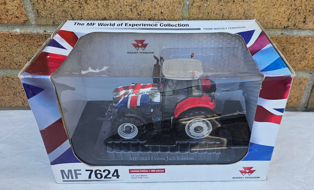 Universal Hobbies Massey Ferguson 7624 Tractor Union Jack UH4264