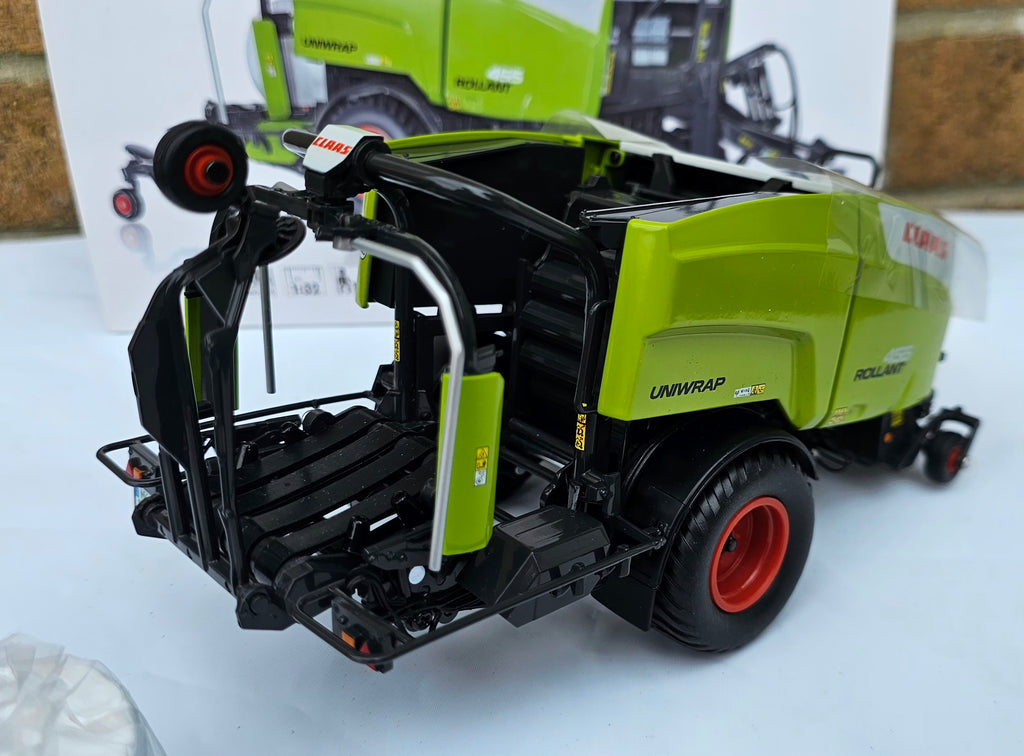 Wiking Claas Uniwrap Rollant 455