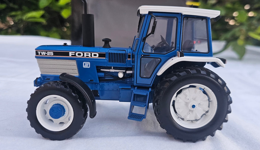 Marge Models Ford TW 25 Tractor Gen 2